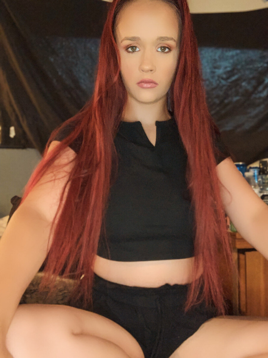 Msstealyagirl (@msstealyagirl), OnlyFans creator