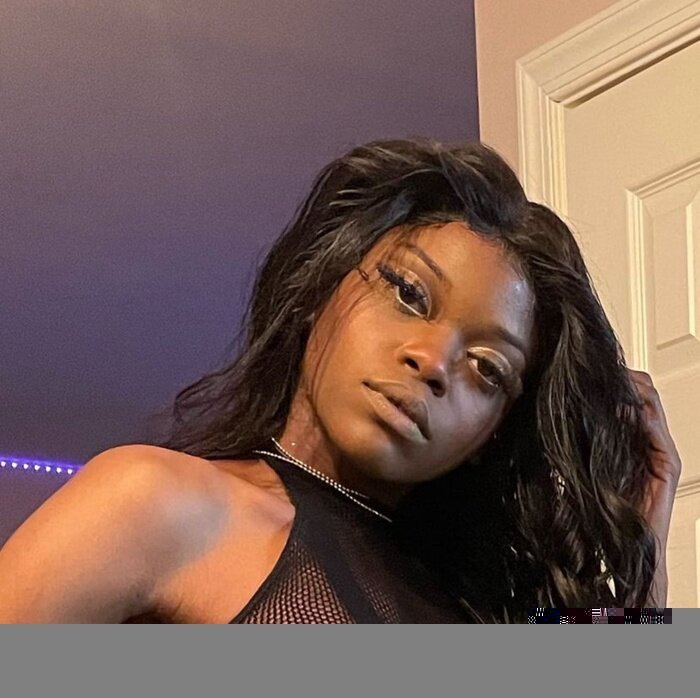 Muffyfoxx (@muffyfoxx), OnlyFans creator