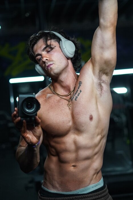 Muscle101 (@muscle101), OnlyFans creator