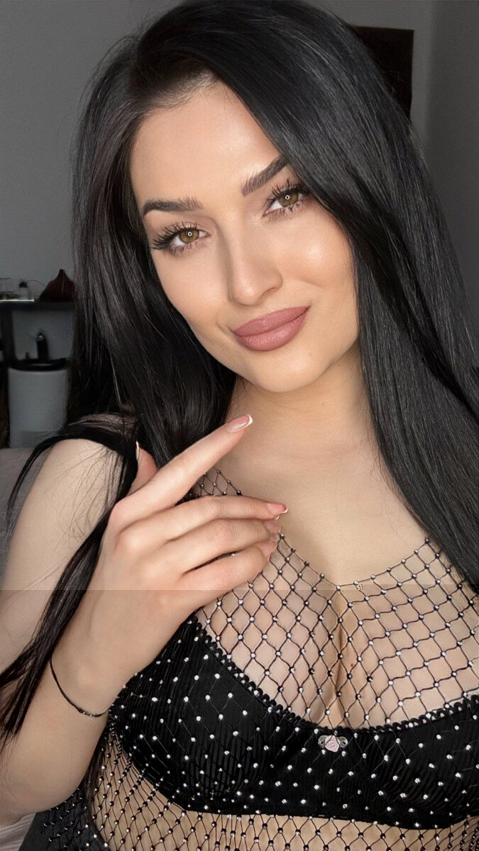 Musclegoddess (@muscle_goddess), OnlyFans creator
