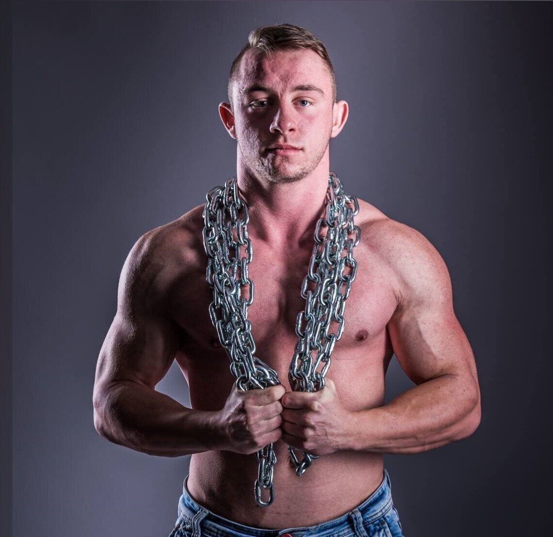 Muscleflex69 (@muscleflex69), OnlyFans creator