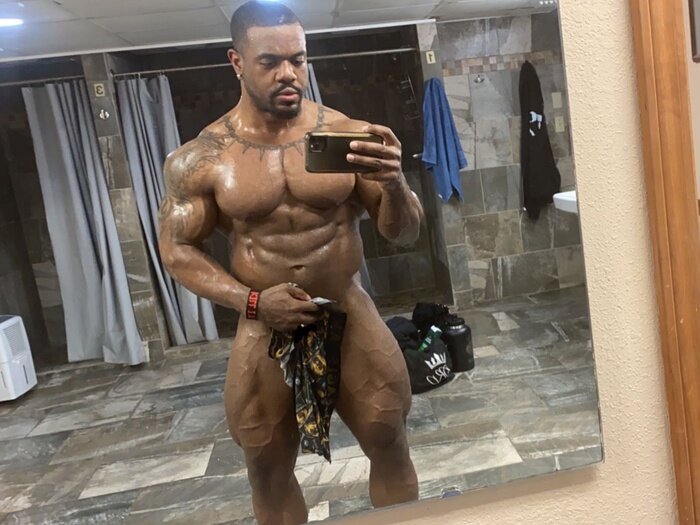 Muscleking1 (@muscleking1), OnlyFans creator