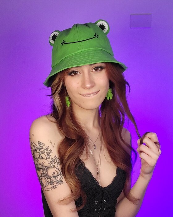 Mushroomnymphfree (@mushroom_nymph_free), OnlyFans creator