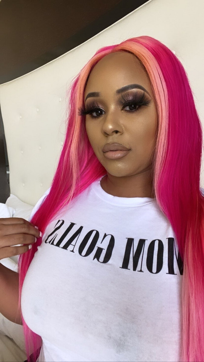 Muvaphoenixxxbooty (@muvaphoenixxxbooty), OnlyFans creator