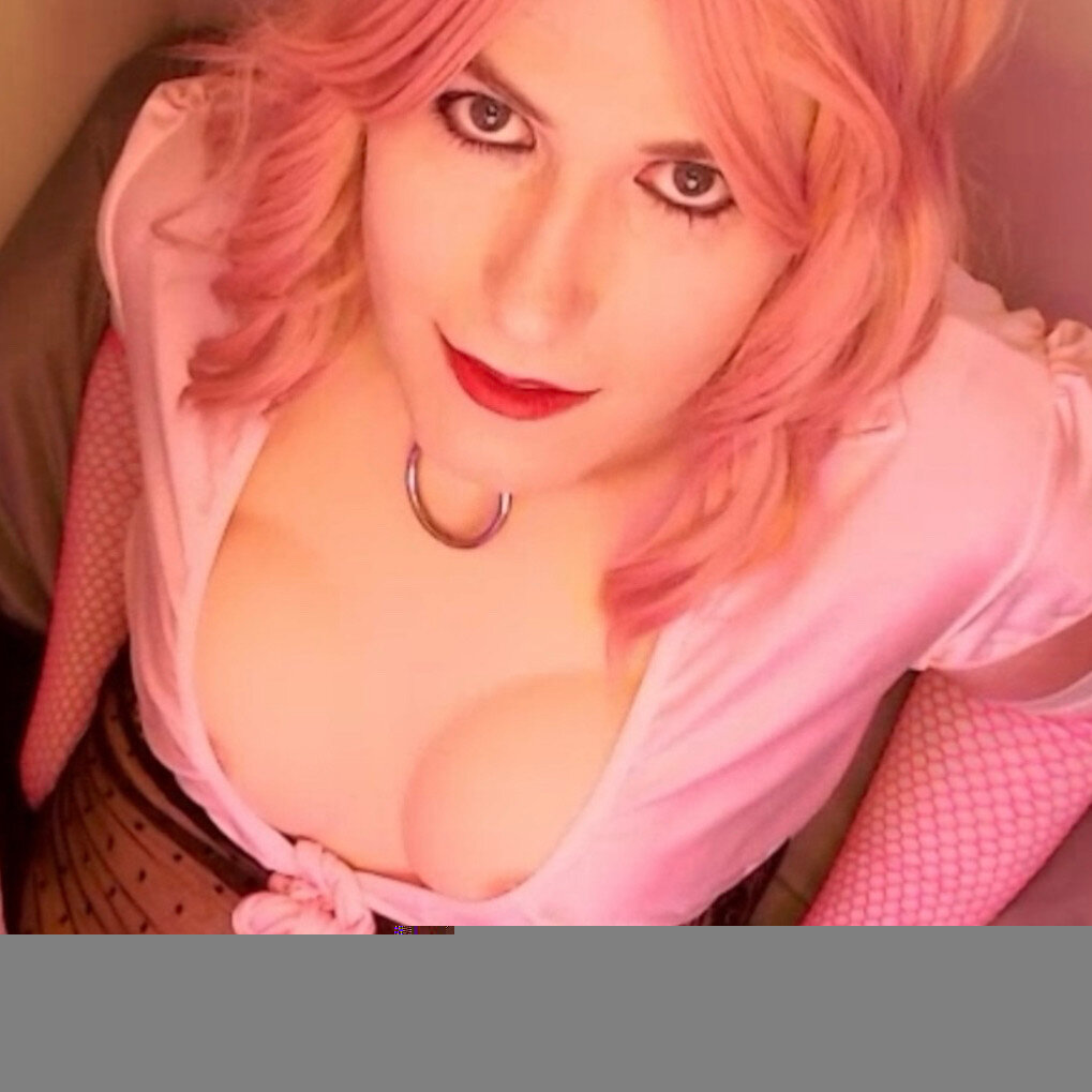 Myafreya (@myafreya), OnlyFans creator