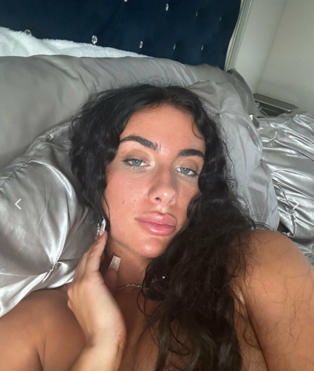 Myrabanks (@myrabanks), OnlyFans creator