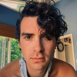 Myrealaccountx (@myrealaccountx), OnlyFans creator