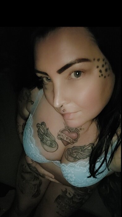 Myztica (@myztica), OnlyFans creator