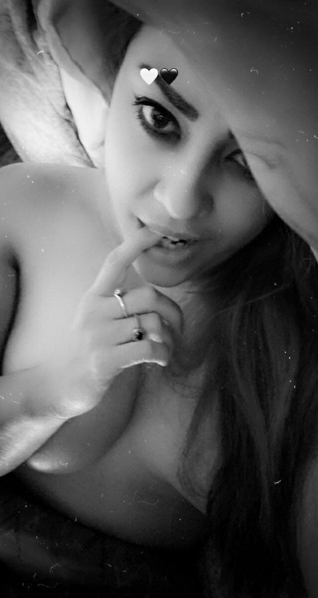 Mzplayfullatina (@mz.playful.latina), OnlyFans creator