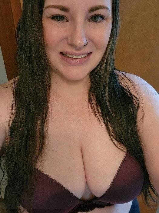 Mztitsandtoes (@mztitsandtoes), OnlyFans creator