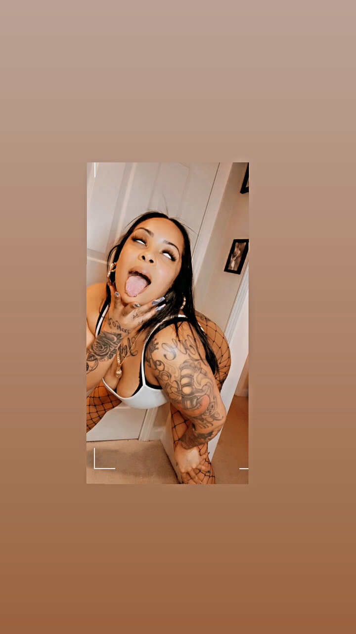 Mzzluck (@mzzluck), OnlyFans creator