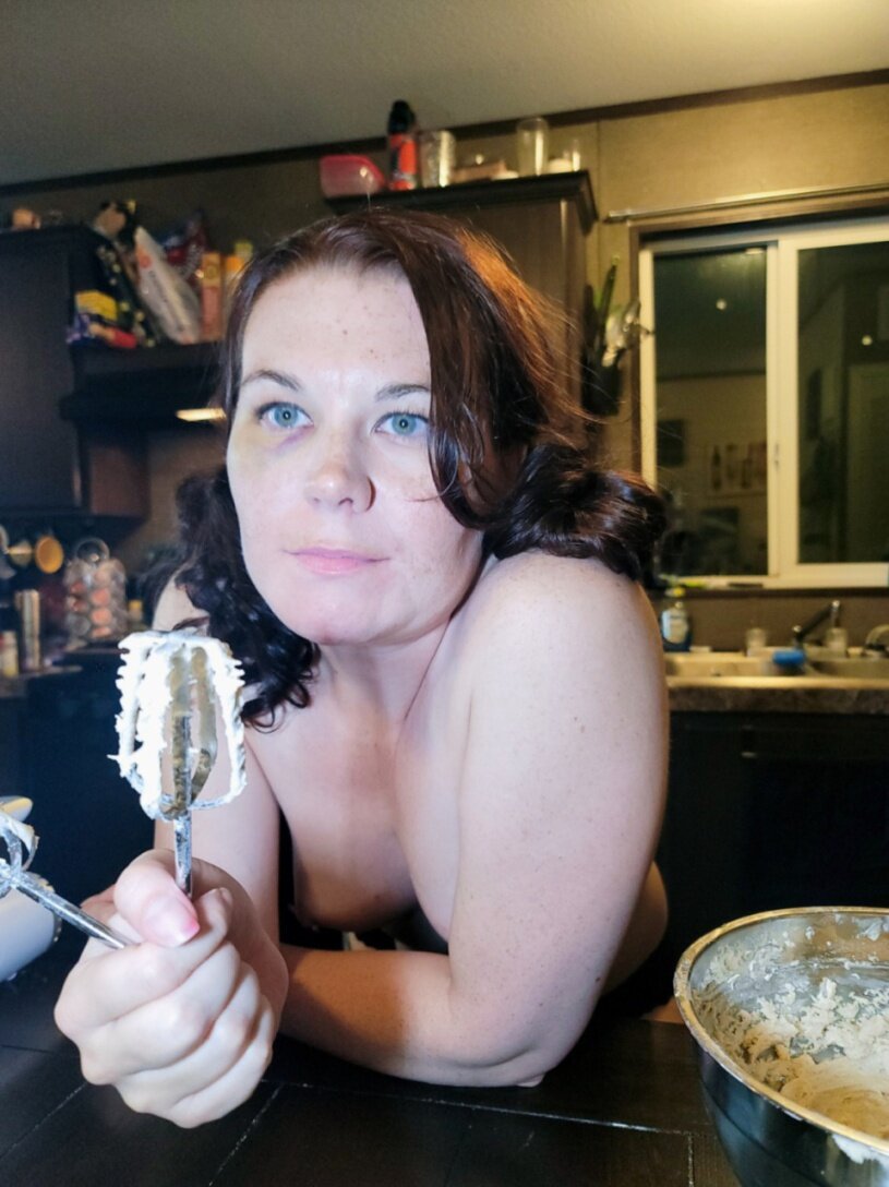 Nakedbakerfree (@naked_bakerfree), OnlyFans creator