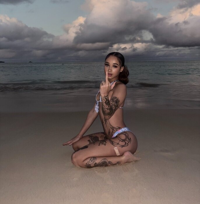 Namieliana (@namieliana), OnlyFans creator