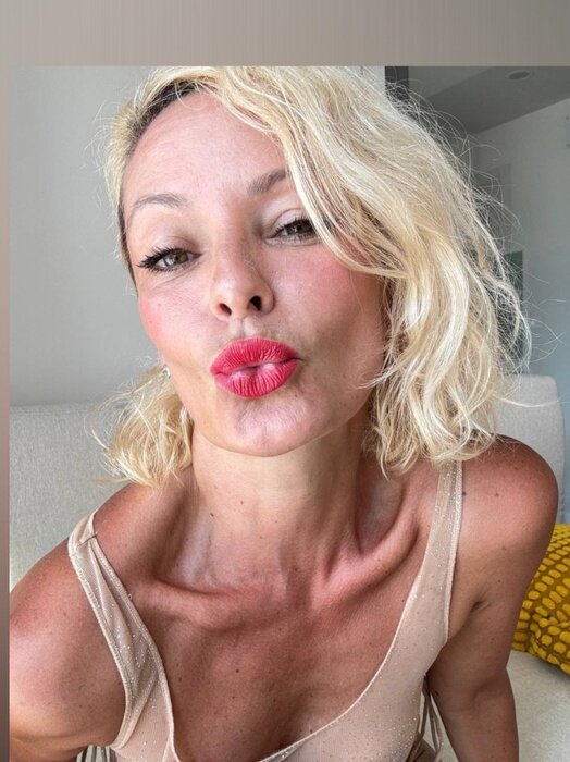 Natasha (@natalia_bauer), OnlyFans creator
