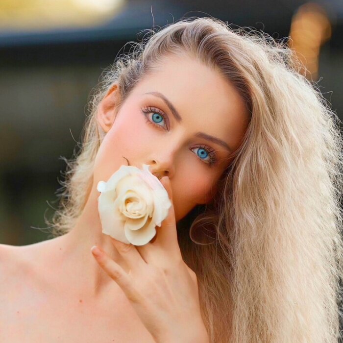 Nataliasense21 (@nataliasense21), OnlyFans creator
