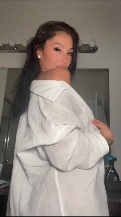 Natalii3 (@natalii3), OnlyFans creator