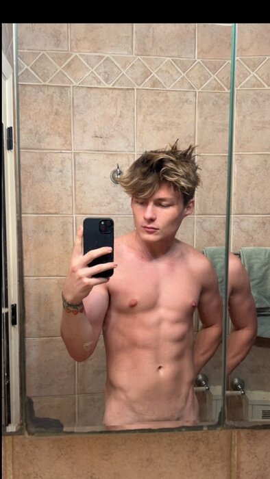 Nathyn (@nathyn), OnlyFans creator