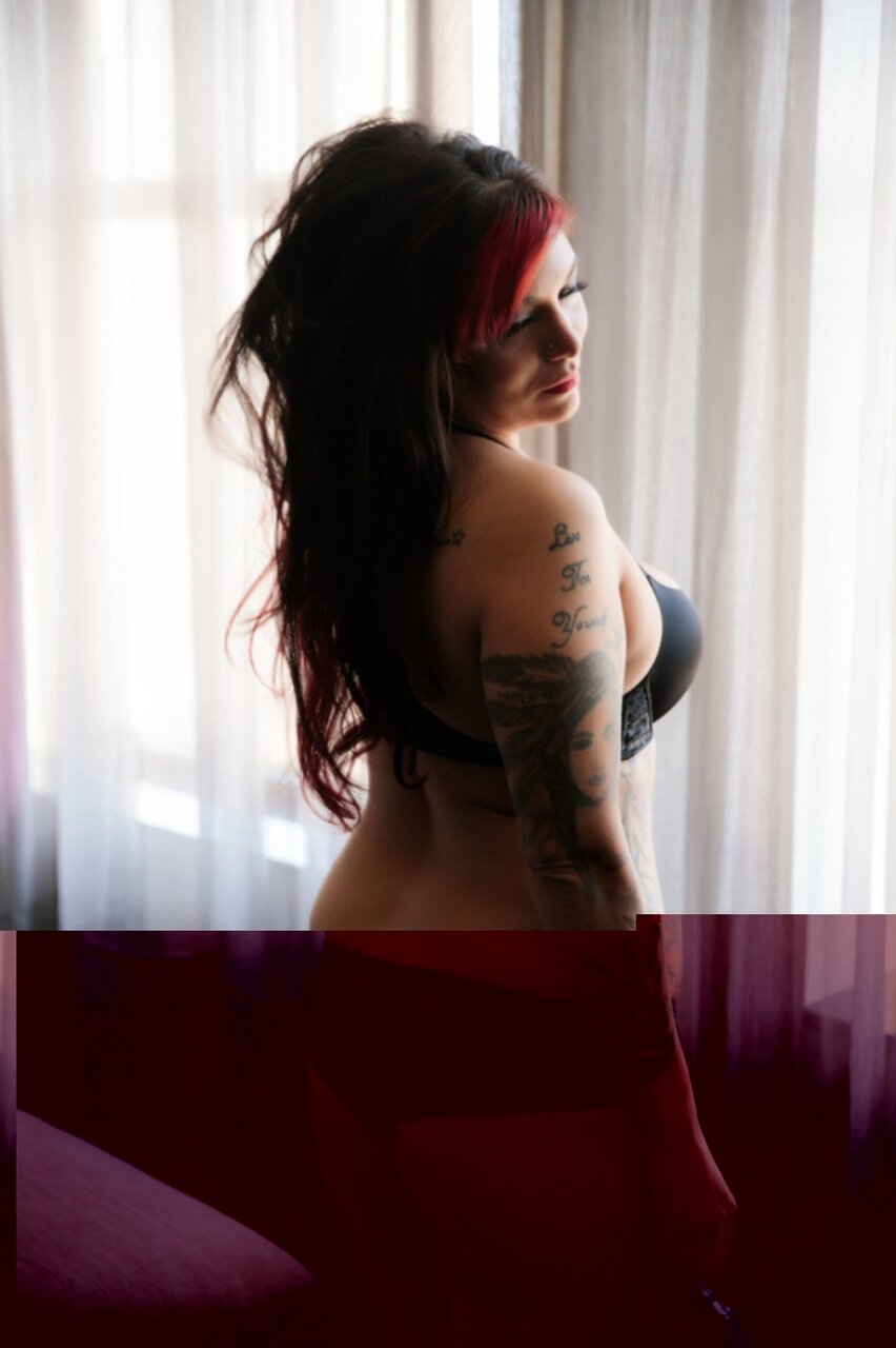 Nativequeen9120 (@nativequeen9120), OnlyFans creator