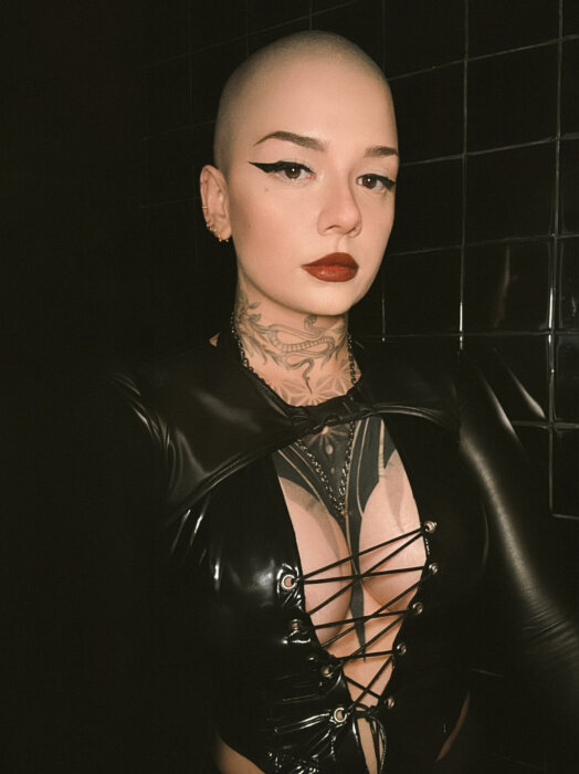 Nausea (@nau.se.a), OnlyFans creator