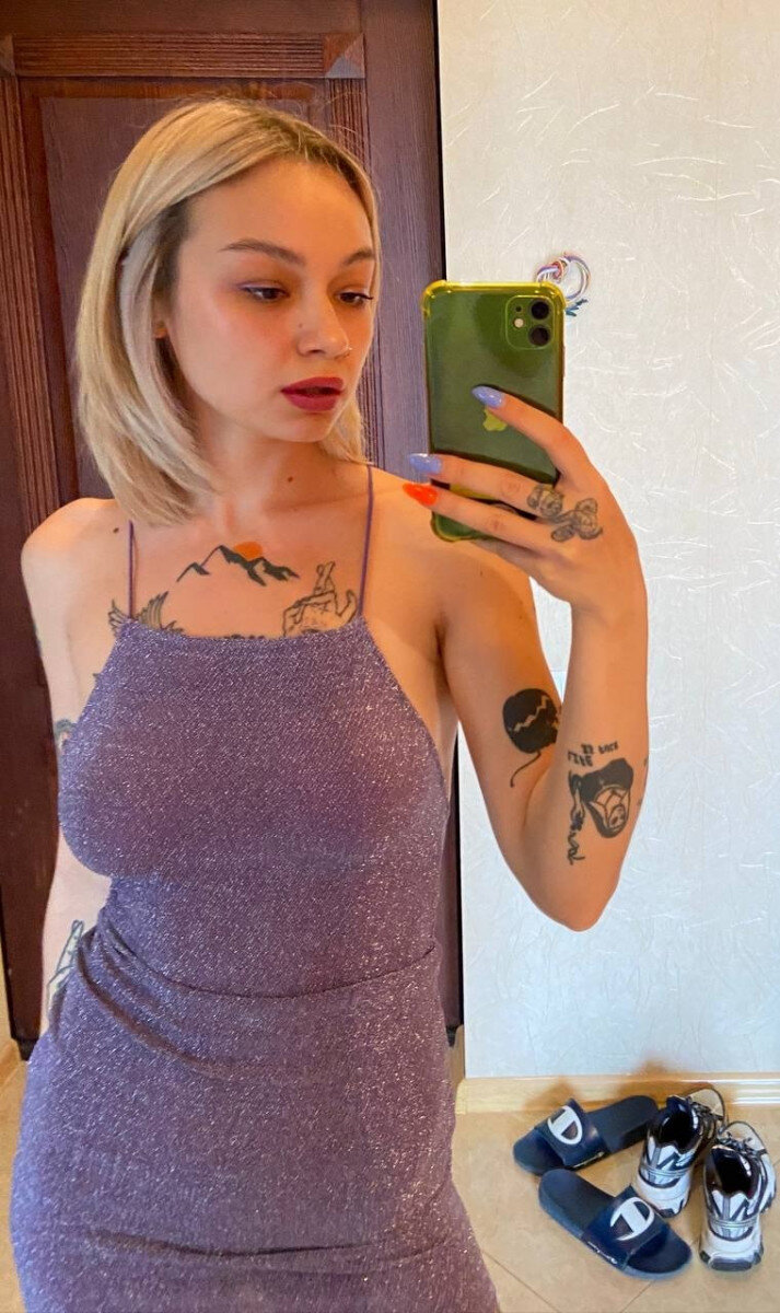 Naughtyalien (@naughty_alien), OnlyFans creator