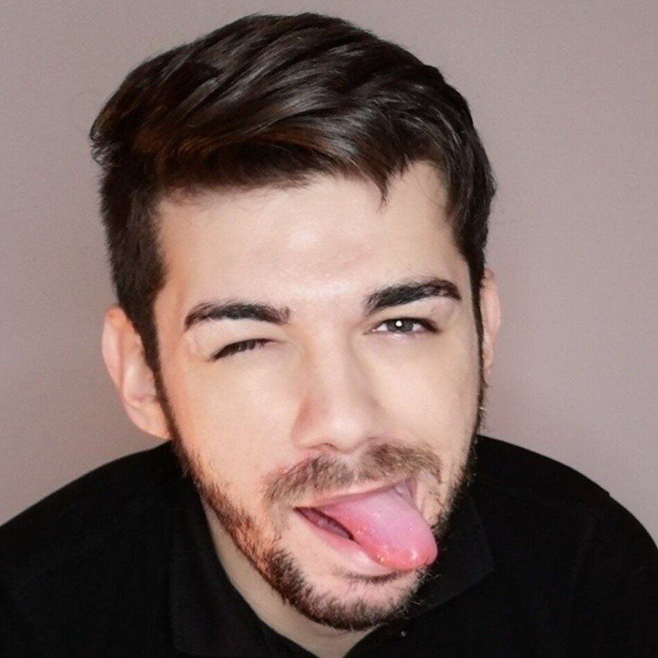 Naughtygeek19