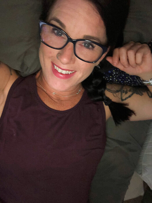Naughtymomjay (@naughtymomjay), OnlyFans creator