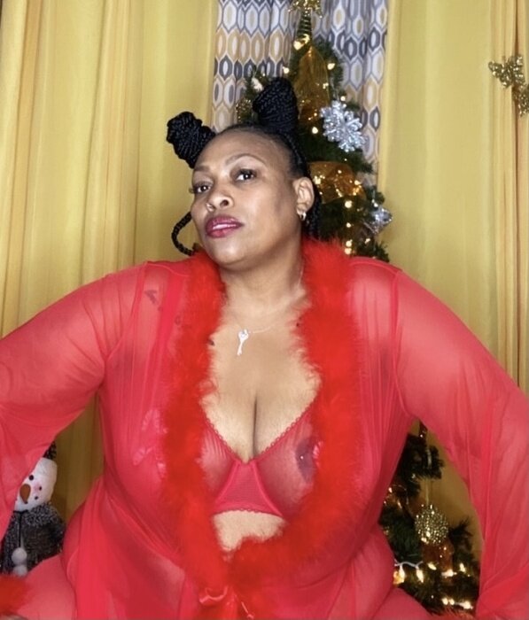Naughtynurseshelby (@naughtynurseshelby), OnlyFans creator