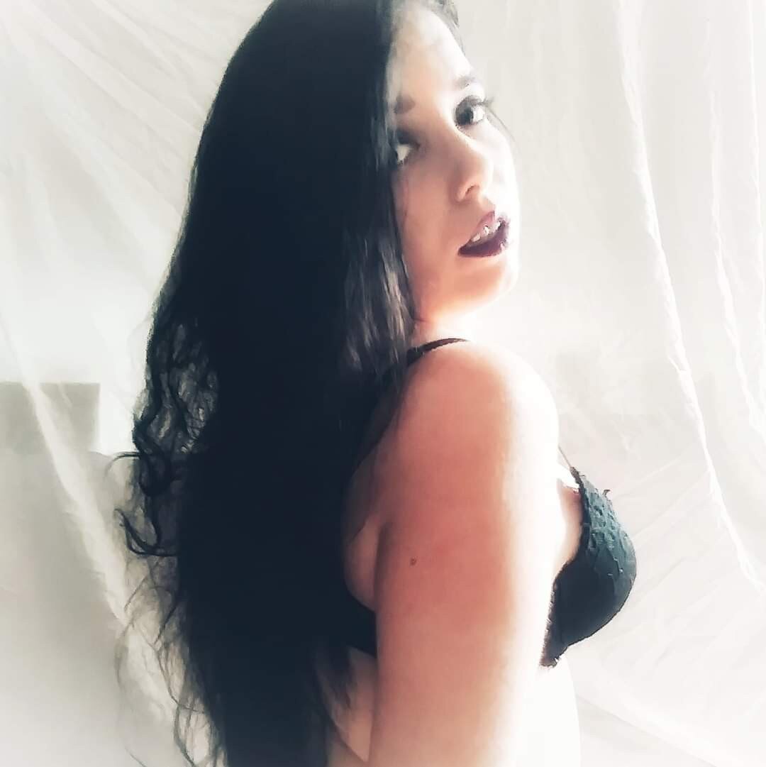 Navichan000 (@navi-chan000), OnlyFans creator