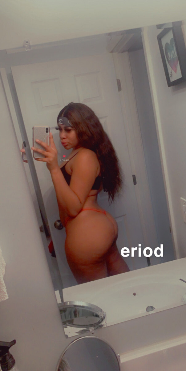 Naynaythestallion (@naynaythestallion), OnlyFans creator