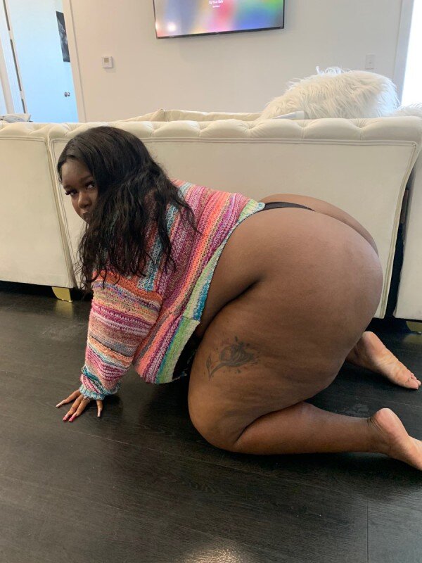 Necyness2 (@necyness2), OnlyFans creator