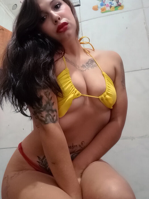 Nenaxxx (@nena_xxx), OnlyFans creator