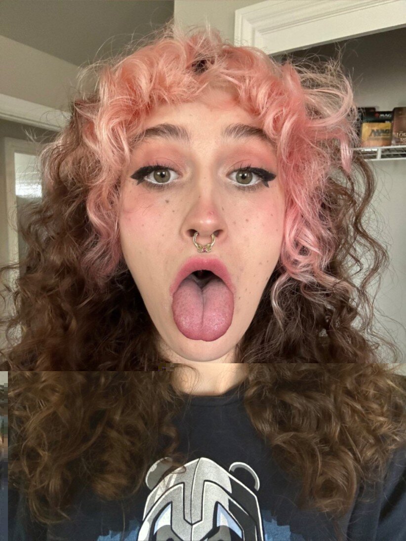 Nerdyneighbortayvip (@nerdyneighbor_tay_vip), OnlyFans creator