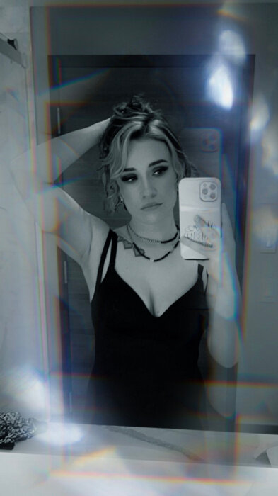 Nerdynurse69 (@nerdynurse69), OnlyFans creator