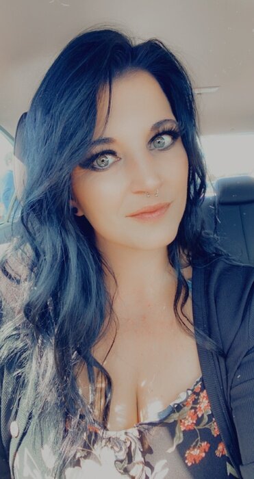 Nessalamorgue (@nessalamorgue), OnlyFans creator