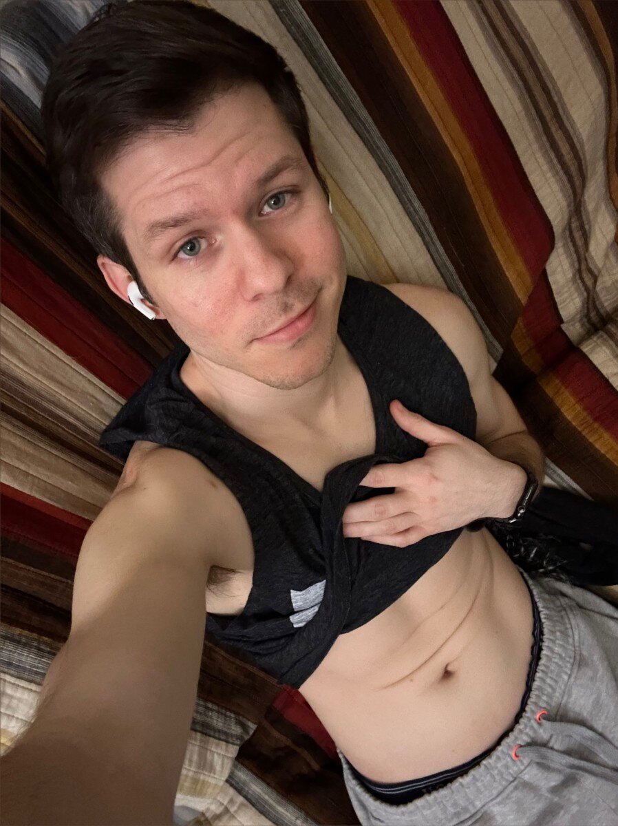 Neuaz (@neuaz), OnlyFans creator