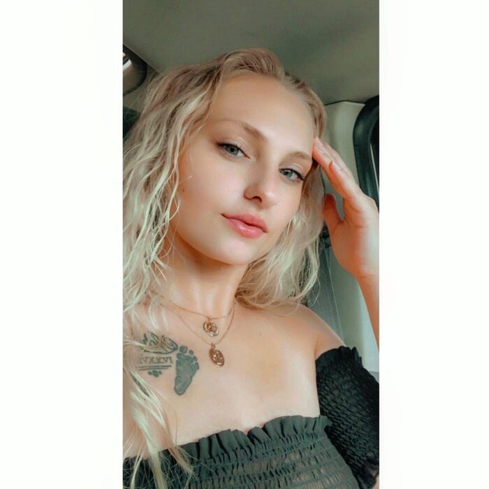 Newenglandbabe (@newenglandbabe), OnlyFans creator