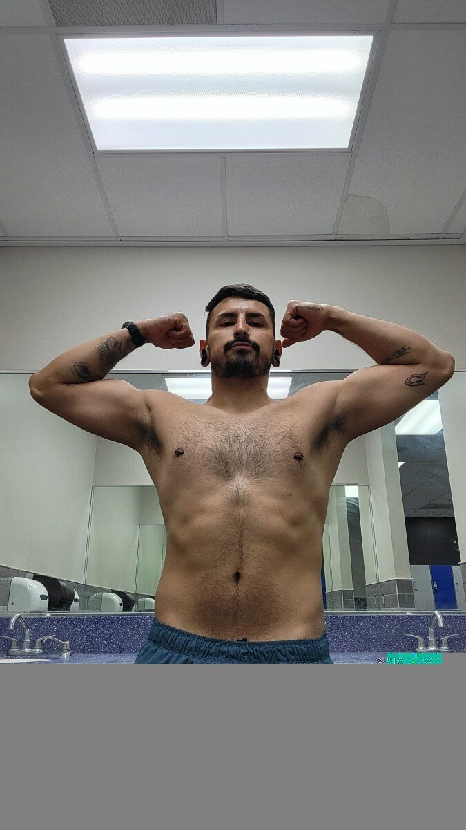 Nextdoorneighbordanny (@nextdoorneighbordanny), OnlyFans creator