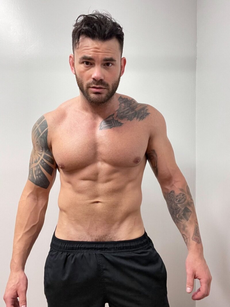 Nick (@nickjensenplays), OnlyFans creator