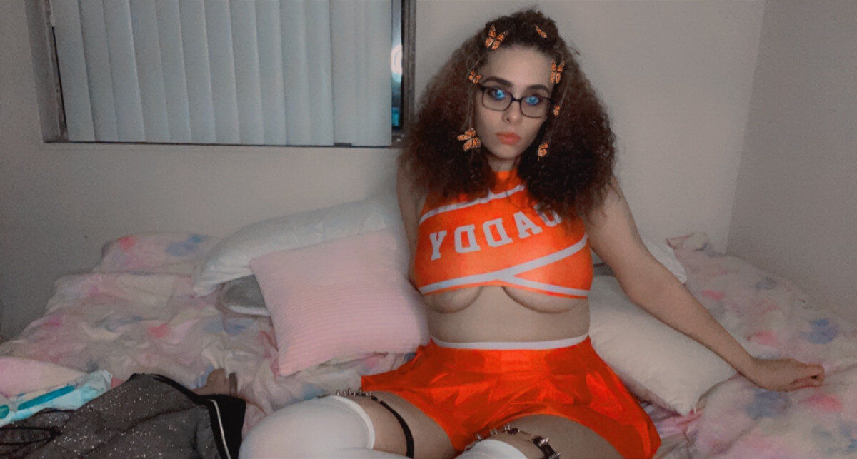 Nicolenightxoxo (@nicolenightxoxo), OnlyFans creator