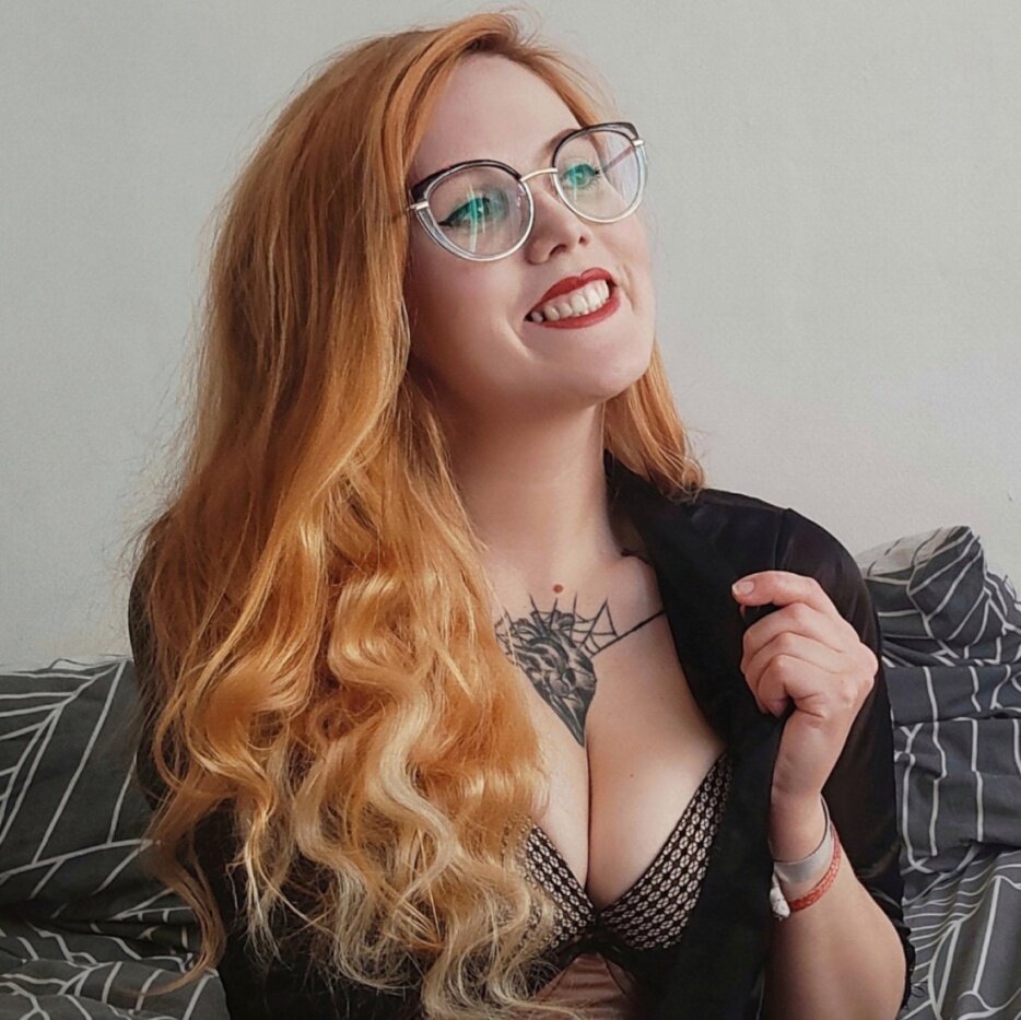 Nikifoxmutt (@niki.foxmutt), OnlyFans creator
