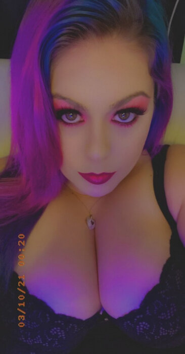 Nikkib951 (@nikki_b951), OnlyFans creator
