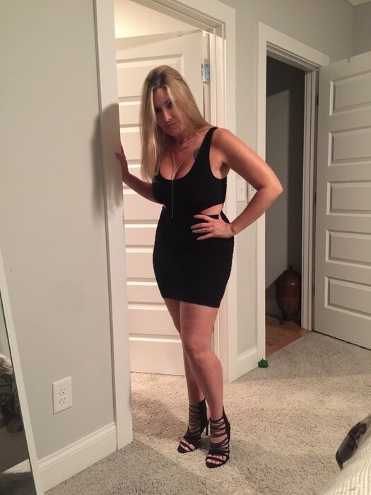 Nikkidixxx1 (@nikkidixxx1), OnlyFans creator