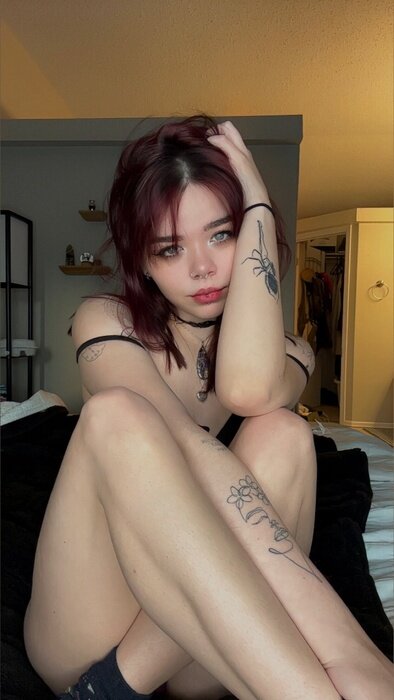 Nikkiistar (@nikkiistar), OnlyFans creator