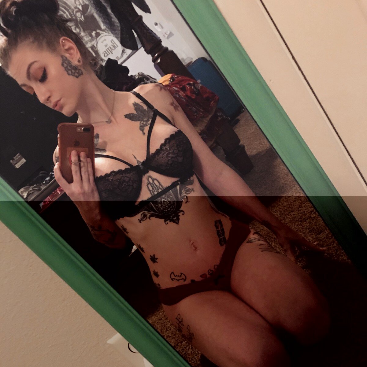Nikkilette206 (@nikkilette206), OnlyFans creator