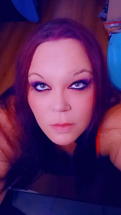 Nikkip0423 (@nikkip0423), OnlyFans creator