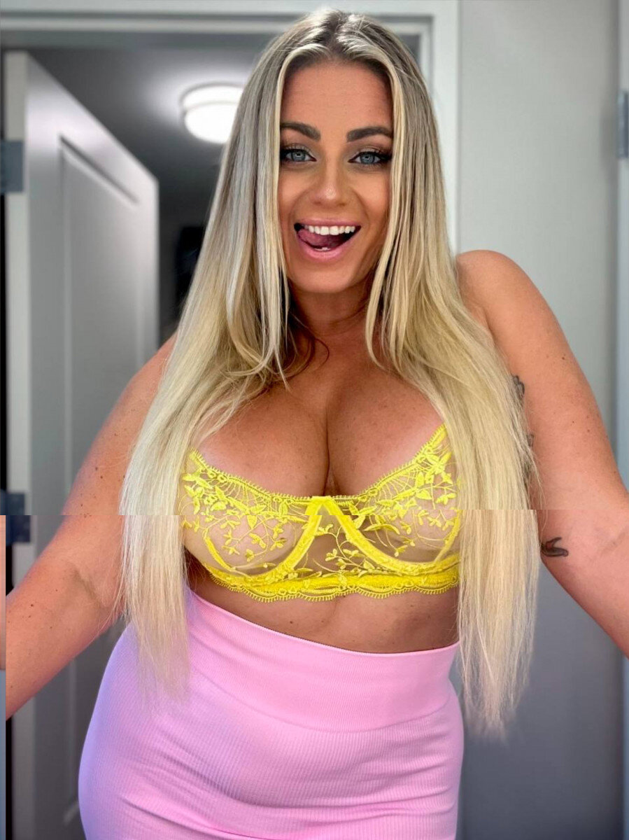 Nikkistone (@nikkistone), OnlyFans creator