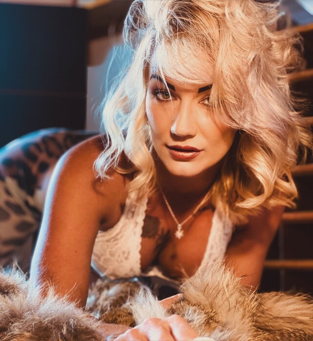 Nikkivip (@nikkivip), OnlyFans creator