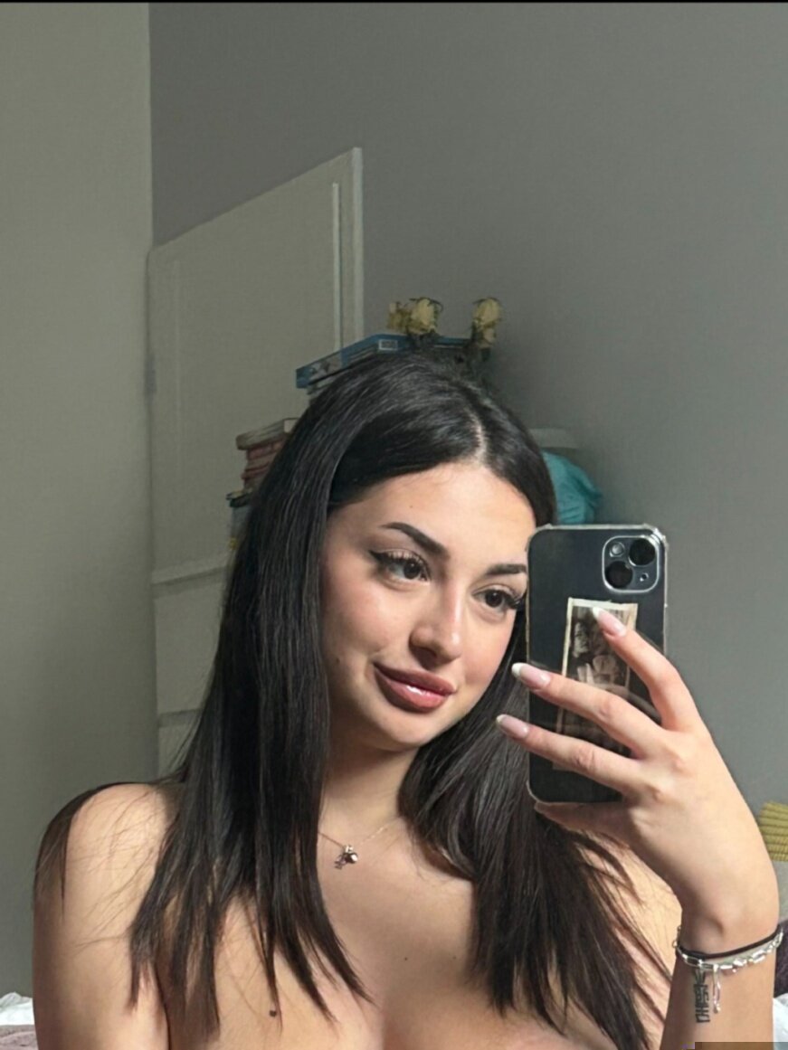 Nina (@ninaaussie), OnlyFans creator
