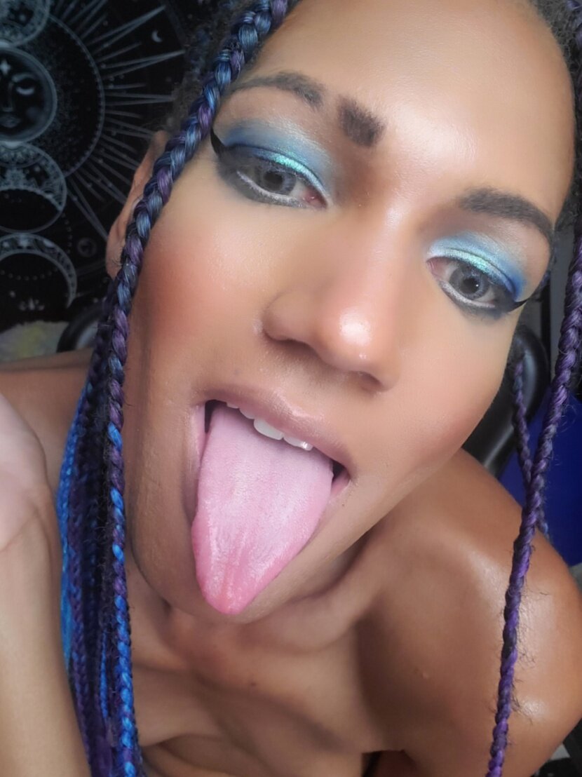 Ninaniastar (@ninaniastar), OnlyFans creator