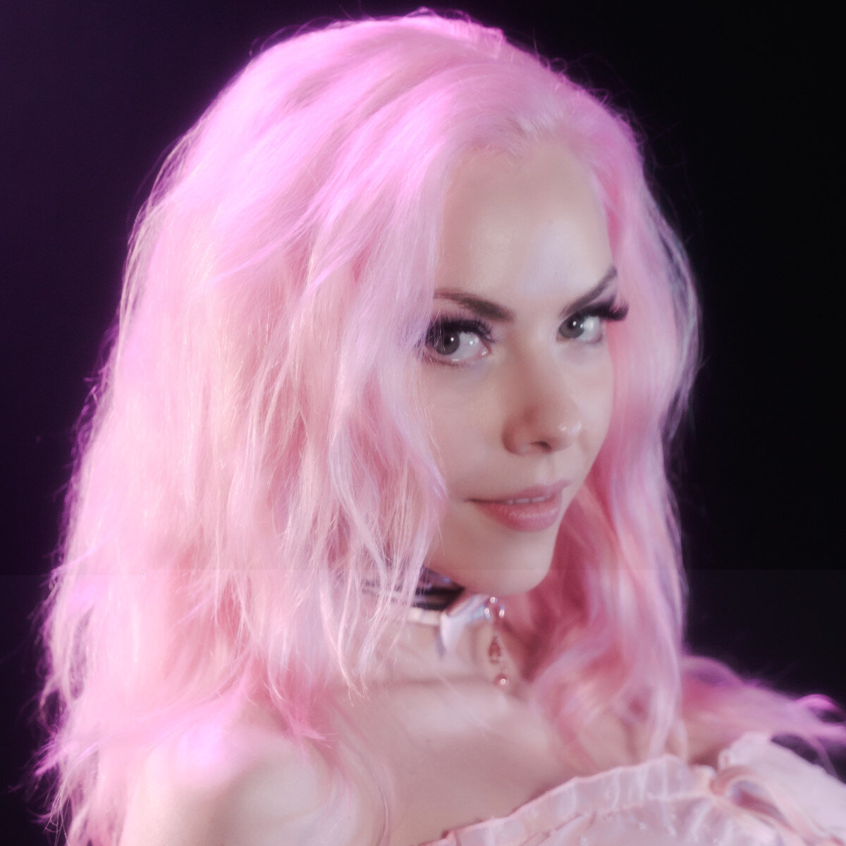 Ninareifree (@ninareifree), OnlyFans creator